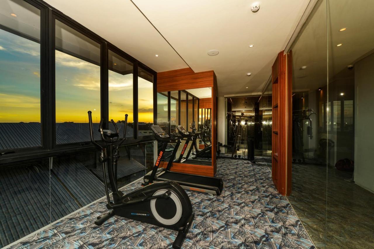 Nata Azana Hotel Solo Extérieur photo