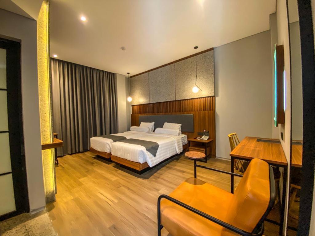 Nata Azana Hotel Solo Extérieur photo