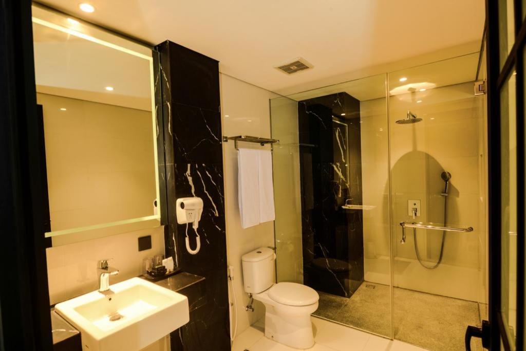 Nata Azana Hotel Solo Extérieur photo